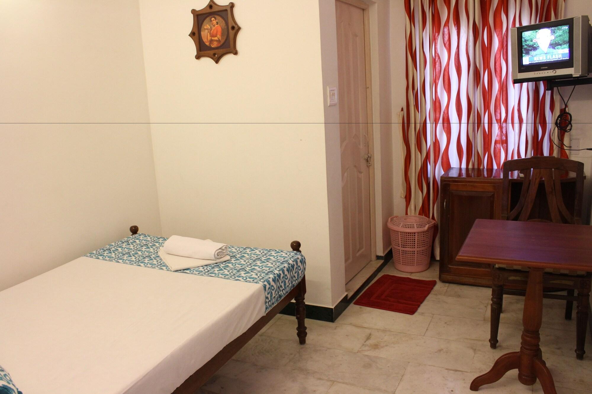 Hotel White Rose Kochi Esterno foto